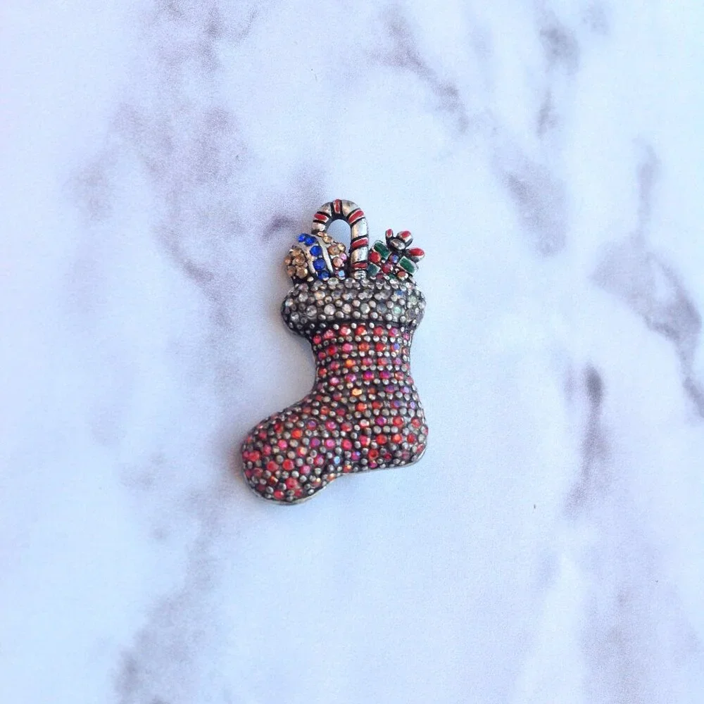 Lia Sophia Pave Crystal CHRISTMAS BROOCH Stocking w Candy + Gifts